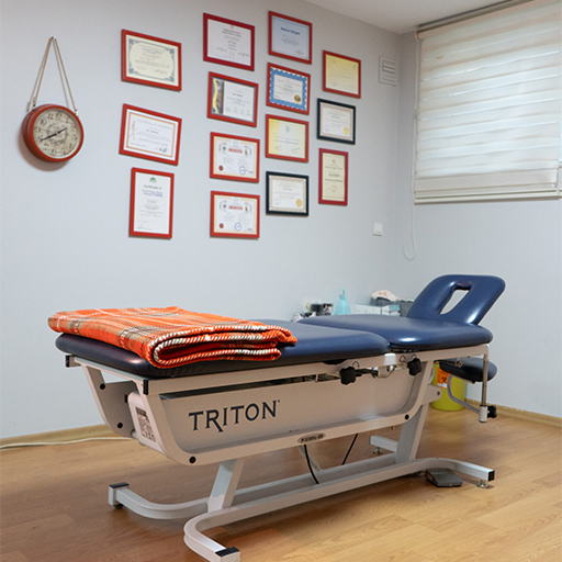 yasli bakim merkezinde fizik tedavi ve rehabilitasyon odasi